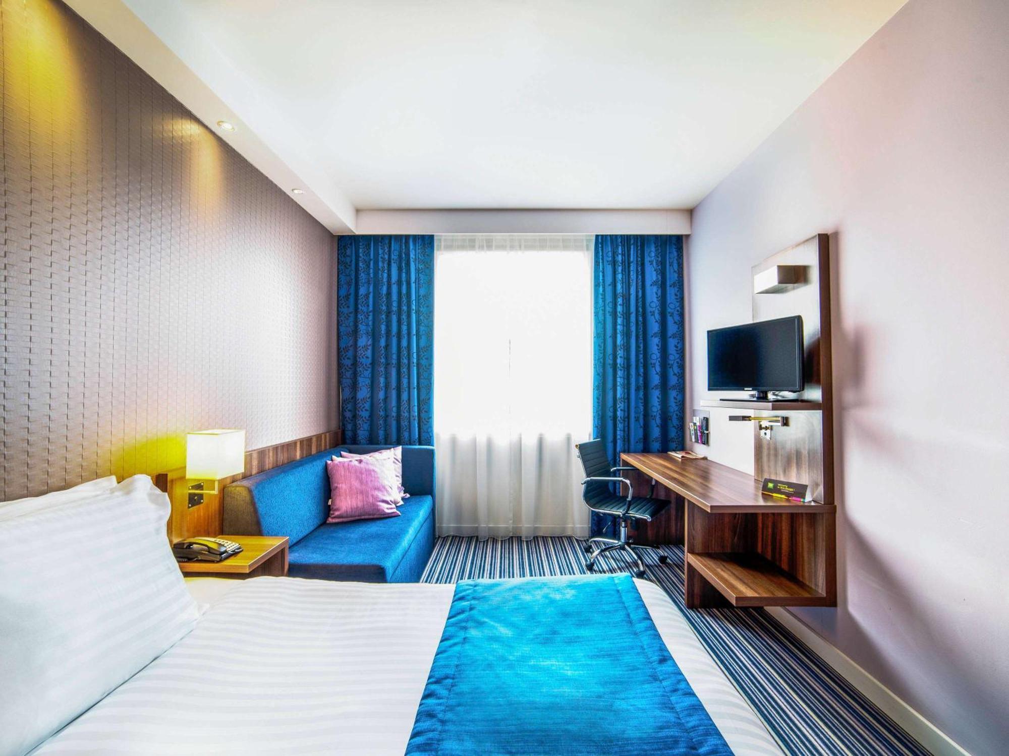 Ibis Styles 3*